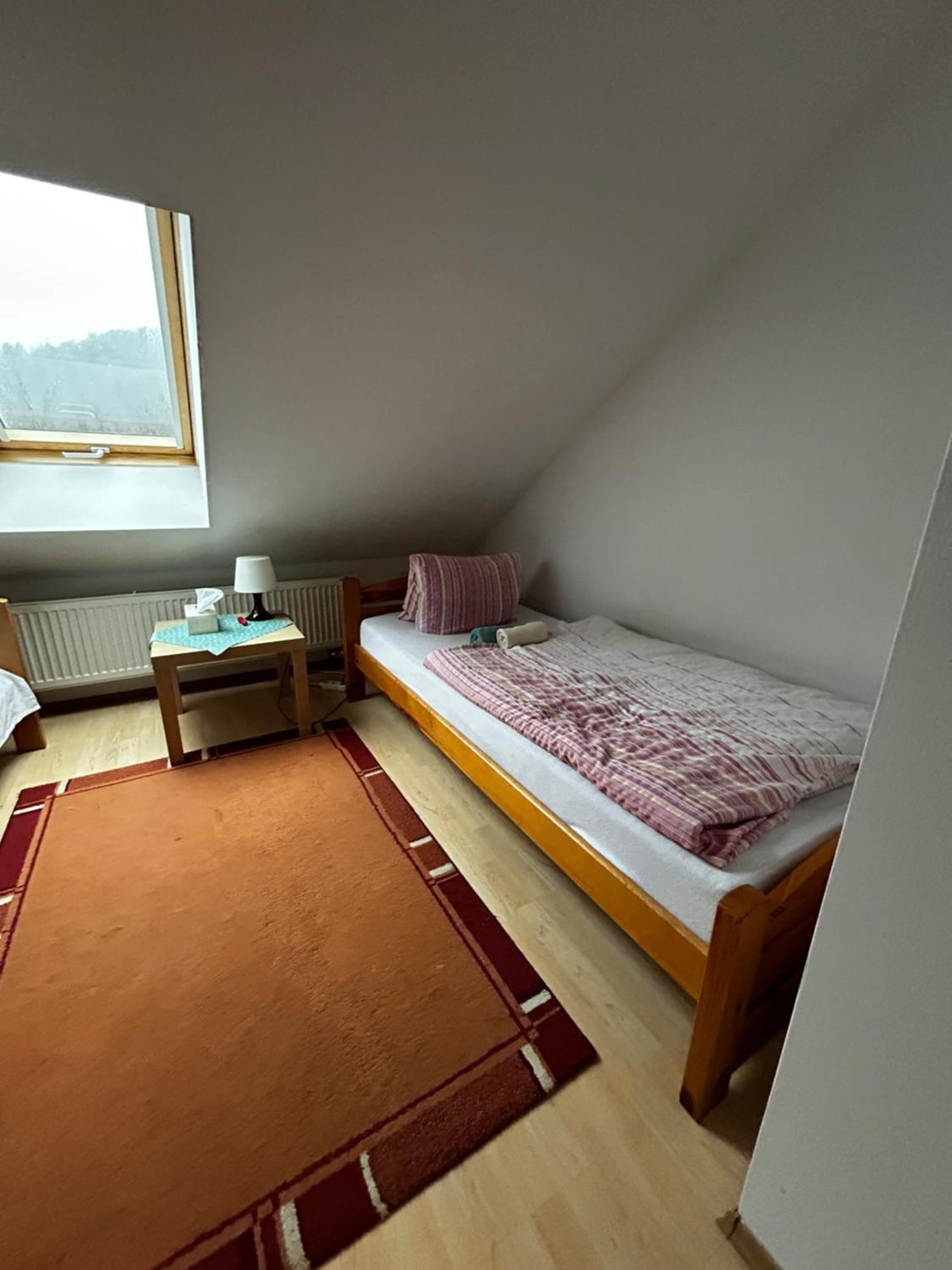 Hostinec Vo Visnovom Stará Turá Exteriér fotografie